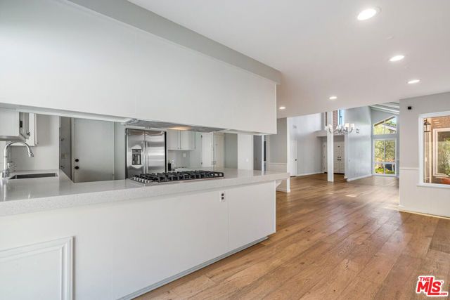 1316 Avenida De Cortez, Pacific Palisades (los Angeles), CA 90272