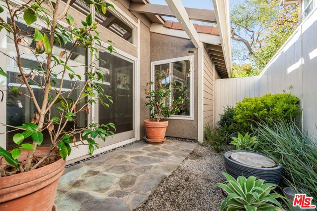 1316 Avenida De Cortez, Pacific Palisades (los Angeles), CA 90272
