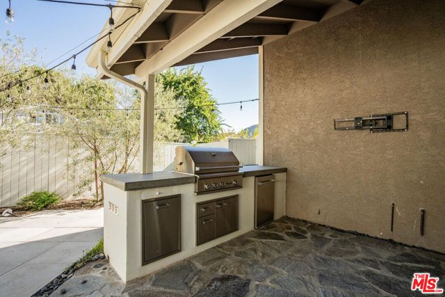 1316 Avenida De Cortez, Pacific Palisades (los Angeles), CA 90272