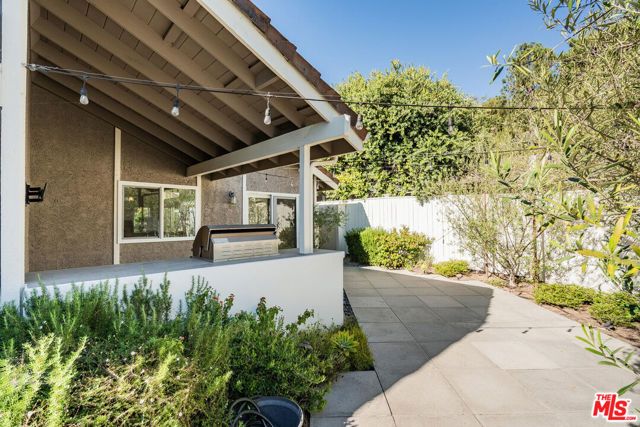 1316 Avenida De Cortez, Pacific Palisades (los Angeles), CA 90272