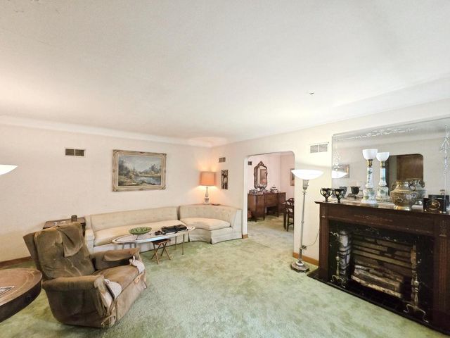 2201 N Harlem Avenue, Chicago, IL 60707