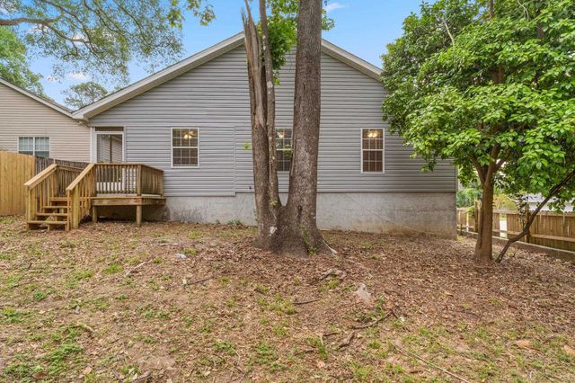1552 China Grove, Tallahassee, FL 32301