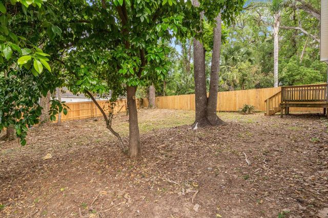 1552 China Grove, Tallahassee, FL 32301