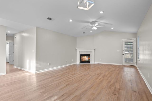1552 China Grove, Tallahassee, FL 32301