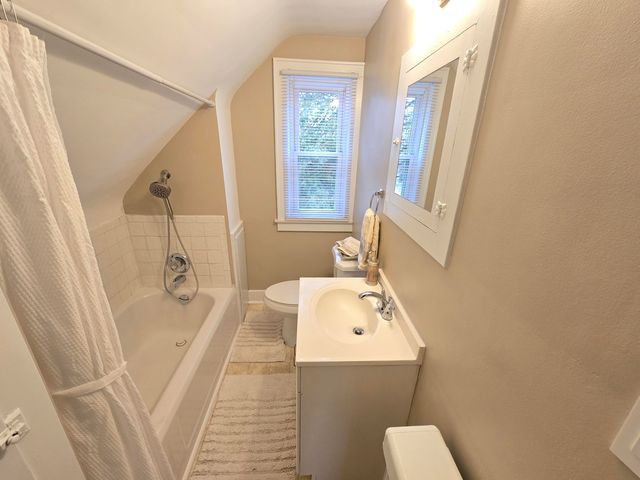 21671 Sunnyview Street, Clinton Twp, MI 48035