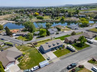 4221 S Fir St, Kennewick, WA 99337