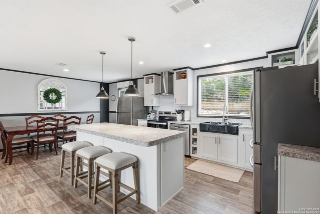 1611 FULLER DR, Canyon Lake, TX 78133