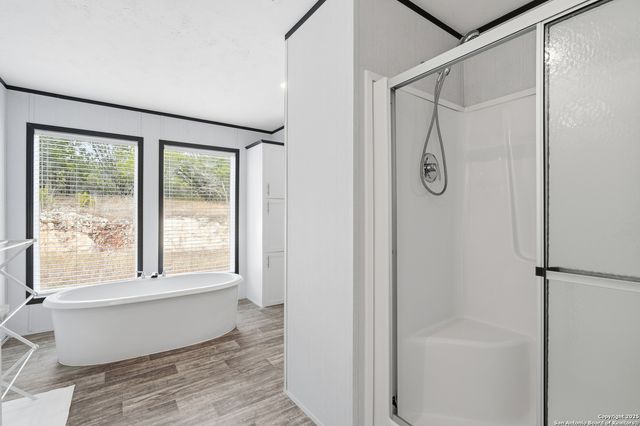 1611 FULLER DR, Canyon Lake, TX 78133