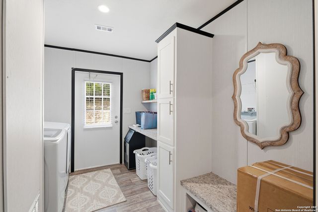 1611 FULLER DR, Canyon Lake, TX 78133