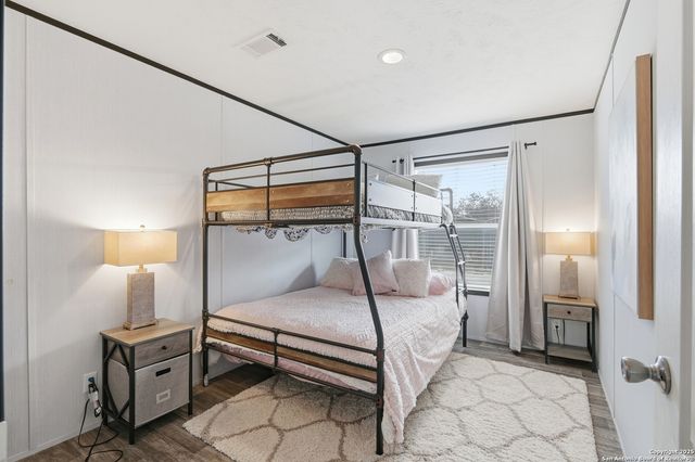 1611 FULLER DR, Canyon Lake, TX 78133