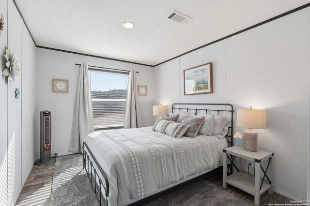 1611 FULLER DR, Canyon Lake, TX 78133