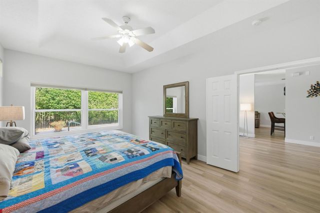 4730 NW 119th Avenue, Coral Springs, FL 33076