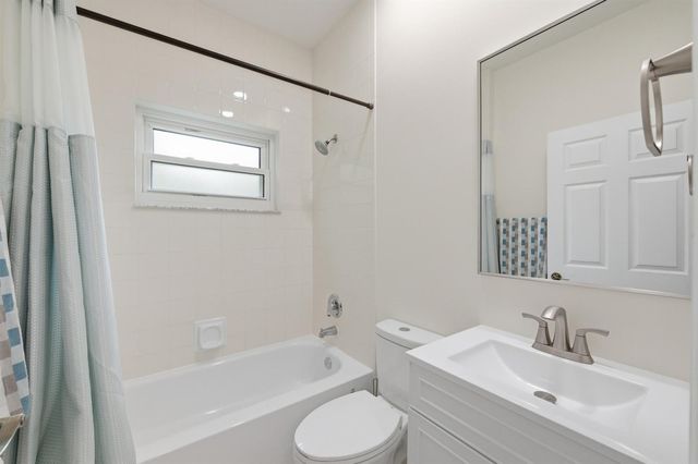 4730 NW 119th Avenue, Coral Springs, FL 33076