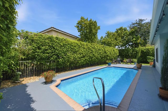 4730 NW 119th Avenue, Coral Springs, FL 33076