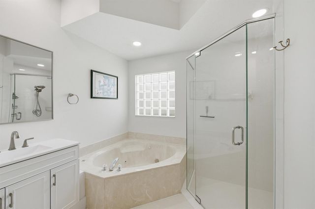 4730 NW 119th Avenue, Coral Springs, FL 33076