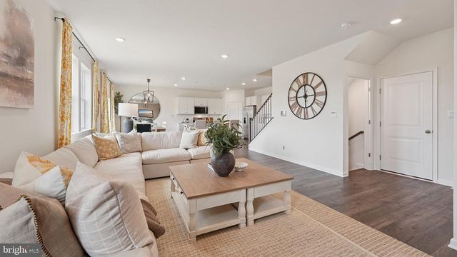 3055 MARTHA WAY, Pennsburg, PA 18073