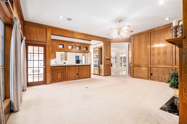 2203 Woodside Drive, Houston, TX 77062