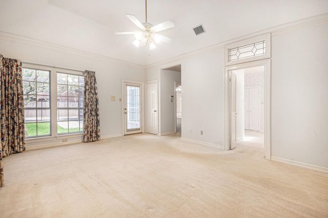 2203 Woodside Drive, Houston, TX 77062