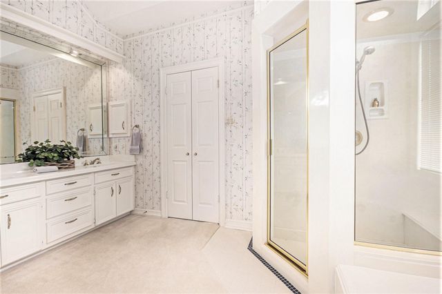 2203 Woodside Drive, Houston, TX 77062