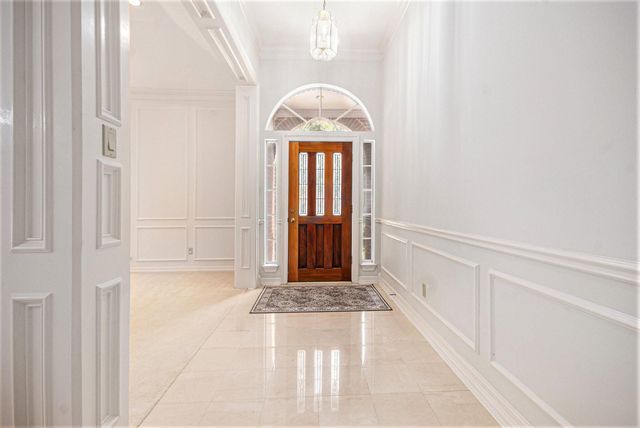 2203 Woodside Drive, Houston, TX 77062