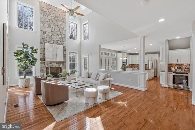 4029 GOSS RD, Fairfax, VA 22032