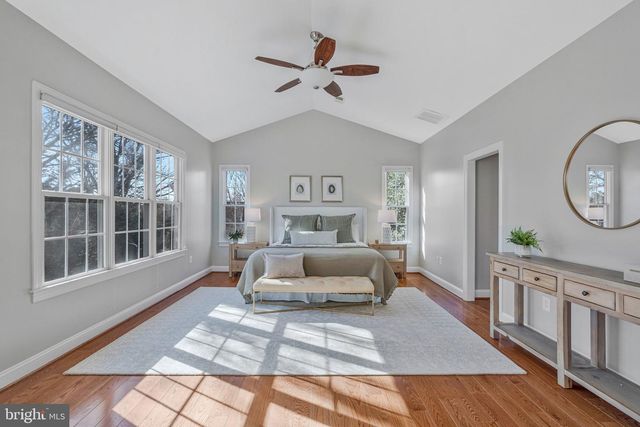 4029 GOSS RD, Fairfax, VA 22032