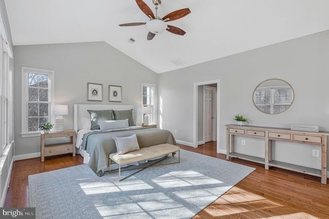 4029 GOSS RD, Fairfax, VA 22032