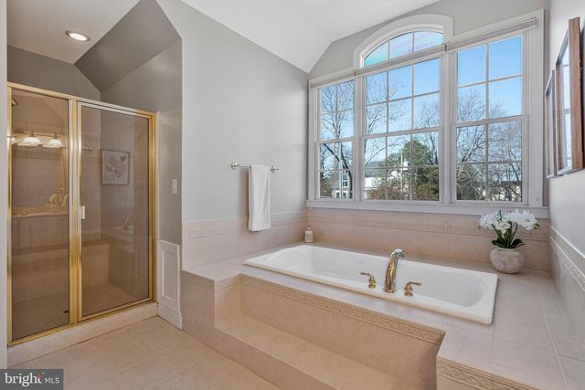 4029 GOSS RD, Fairfax, VA 22032