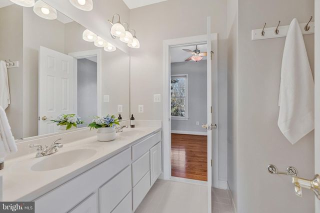 4029 GOSS RD, Fairfax, VA 22032