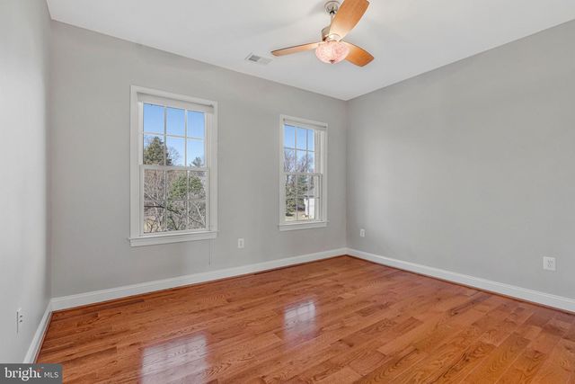 4029 GOSS RD, Fairfax, VA 22032