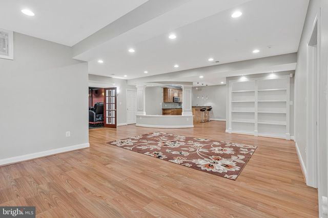 4029 GOSS RD, Fairfax, VA 22032