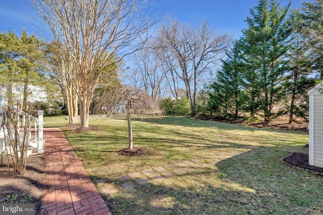 4029 GOSS RD, Fairfax, VA 22032