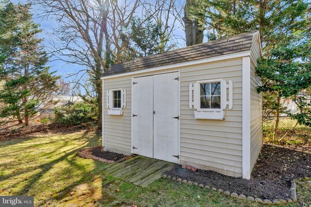 4029 GOSS RD, Fairfax, VA 22032