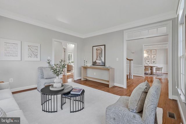 4029 GOSS RD, Fairfax, VA 22032