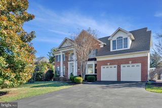 4029 GOSS RD, Fairfax, VA 22032