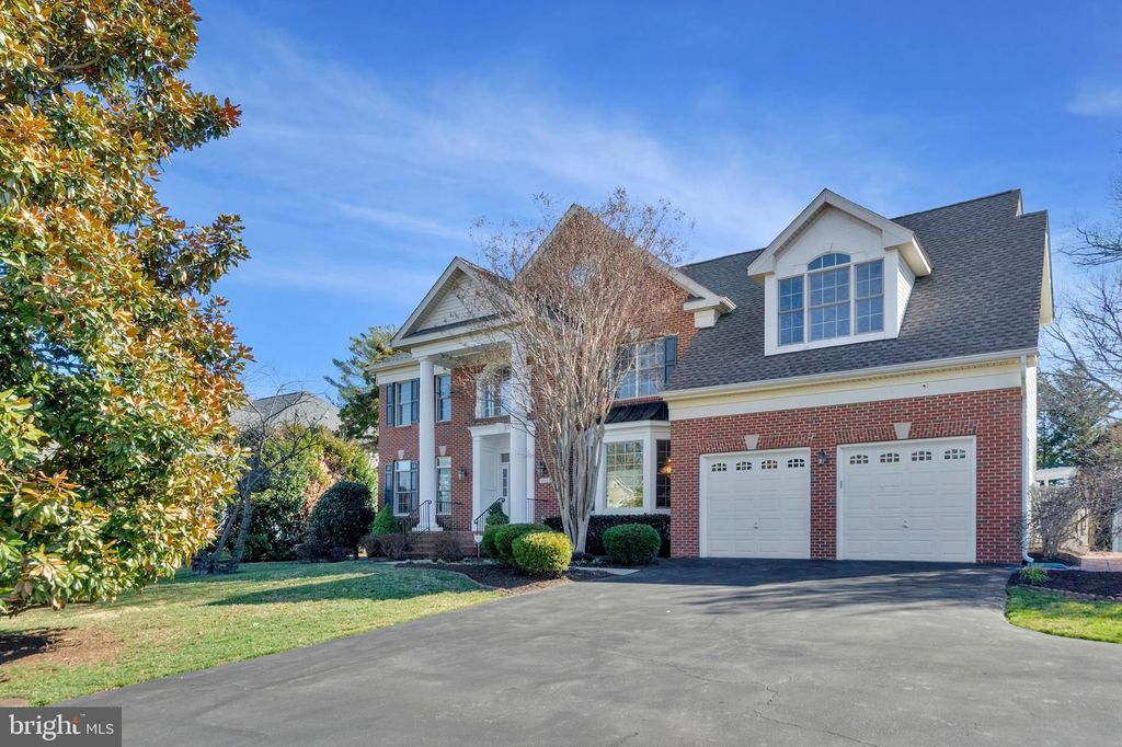 4029 GOSS RD, Fairfax, VA 22032