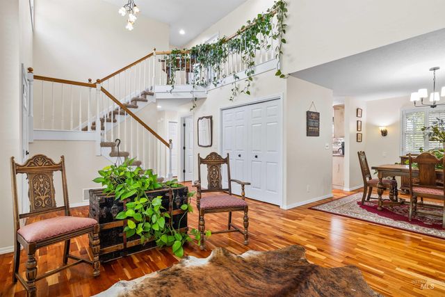 2055 Hillcrest Dr., Twin Falls, ID 83301