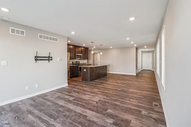 1247 NW Yorktown Drive, Waukee, IA 50263