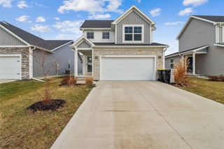 1247 NW Yorktown Drive, Waukee, IA 50263