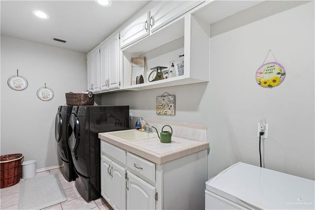 2211 Pebble Drive, Mission, TX 78574