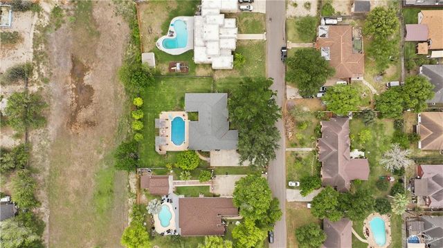 2211 Pebble Drive, Mission, TX 78574