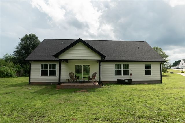 148 Hurst Avenue, Anderson, SC 29625