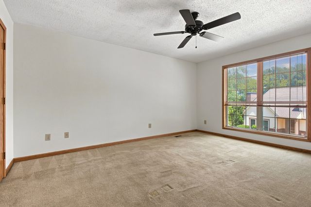 5002 Camelot Dr Apt A, Columbia, TN 38401