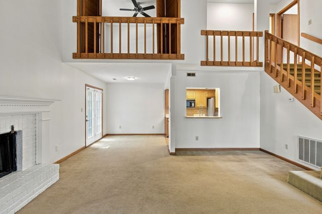 5002 Camelot Dr Apt A, Columbia, TN 38401