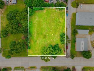 1325 N Union Bower Road, Irving, TX 75061