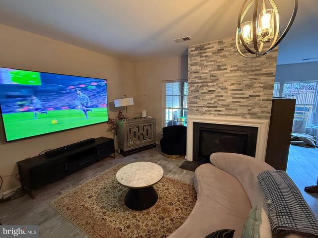 45823 MARLANE TER, Sterling, VA 20166