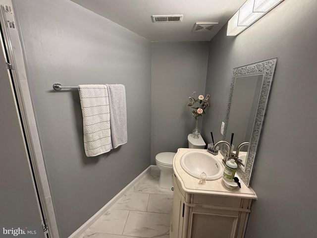 45823 MARLANE TER, Sterling, VA 20166