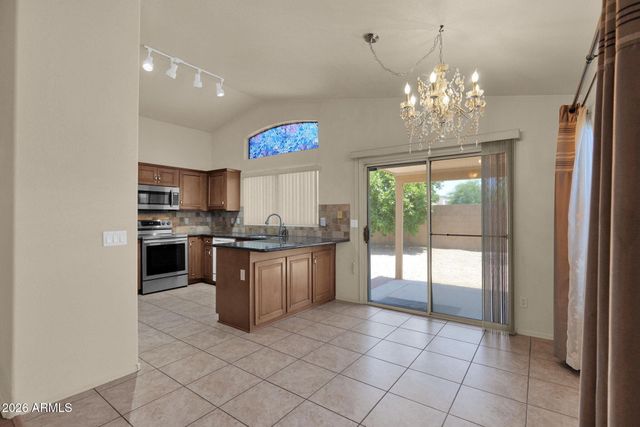 4003 E ANDERSON Drive, Phoenix, AZ 85032