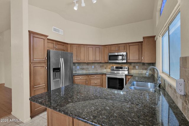 4003 E ANDERSON Drive, Phoenix, AZ 85032