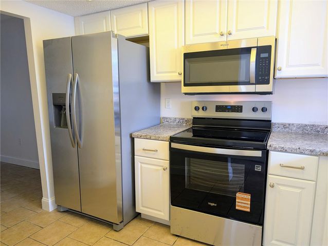 4127 HERON WAY E-111, Bradenton, FL 34205